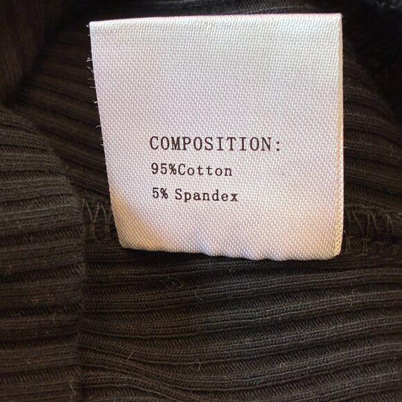 Black Off-Shoulder Crop Ribbed Summer Top Tee Shirt - Picture 8 of 8